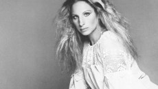 Μπάρμπρα Στρέιζαντ: Τιμητικός Χρυσός Φοίνικας στις Κάννες για τη recordwoman του Χόλιγουντ