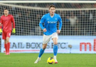 Ο γιος του Μαραντόνα για τον ΜακΤόμινεϊ: «Είναι ο… Ιησούς»