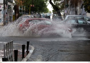 Αλλάζει ο καιρός τη Δευτέρα: Έρχονται βροχές και καταιγίδες
