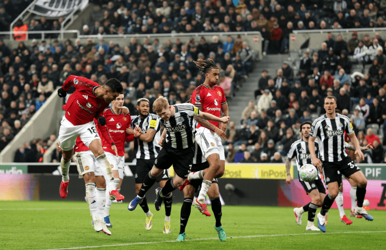 Νιούκαστλ – Μάντσεστερ Γιουνάιτεντ 2-1: Ο Όσουλα τιμώρησε την ομάδα του Κάρικ