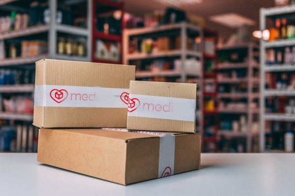 ΕΟΠΥΥ: Στο σπίτι ή στο φαρμακείο σε 4-6 ημέρες τα ακριβά φάρμακα