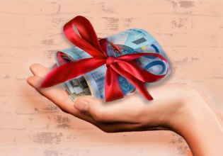 Δώρο Πάσχα: Πότε καταβάλλεται και πώς θα να υπολογίσετε