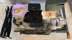 Λάρισα: Πώς δρούσε η οικογενειακή σπείρα που έκανε κομπίνες με «χρυσές» λίρες – Πάνω από 1 εκατ. ευρώ τα «κέρδη»