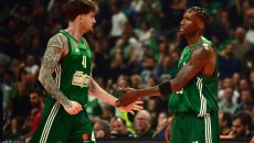 Παναθηναϊκός AKTOR – Ερυθρός Αστέρας 82-74: Νίκη με ανατροπή και βήμα για την εξάδα οι «πράσινοι»