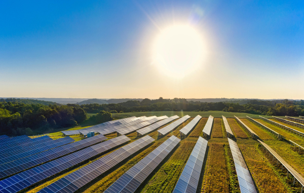 Πράσινη μετάβαση: Η καλύτερη απάντηση στην ενεργειακή κρίση;