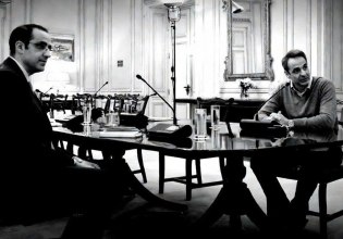 Υποκλοπές: μια υπόθεση που γράφει παντού κυβέρνηση και Γρηγόρης Δημητριάδης με δικαστική βούλα