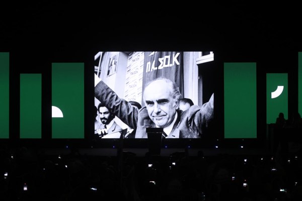 Απέναντι στην κυβέρνηση του Μαξίμου Gate και της έκρηξης ακρίβειας και ανισοτήτων, η χώρα χρειάζεται «επιστροφή στις ρίζες» της δημοκρατικής παράταξης