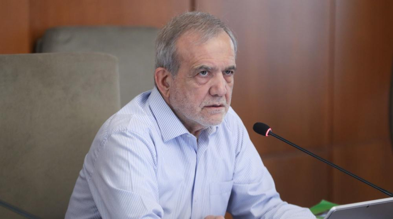 Ιράν: To τέλος του πολέμου εξαρτάται από τους όρους λέει ο Πεζεσκιάν