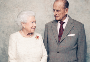 Πρίγκιπας Φίλιππος: Η άγνωστη διάγνωση με καρκίνο και η πίκρα της Ελισάβετ