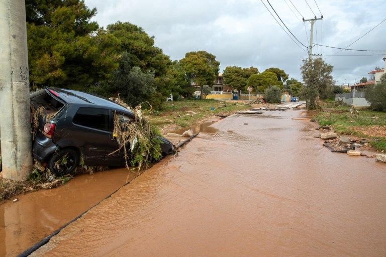 Google: Η τεχνολογία στη μάχη της πρόβλεψης φυσικών καταστροφών – Το εργαλείο που παρέχει προειδοποιήσεις