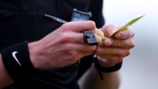 Πόσα χρήματα κερδίζει ένας διαιτητής του… Λανουά: Οι διπλοί ορισμοί, το κόλπο με VAR-AVAR και οι αμοιβές