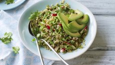Συνταγή: Μπολ ρυζιού με αβοκάντο