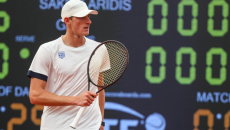 Νίκησε και πέρασε στο κυρίως ταμπλό του τουρνουά του Βουκουρεστίου ο Σακελλαρίδης