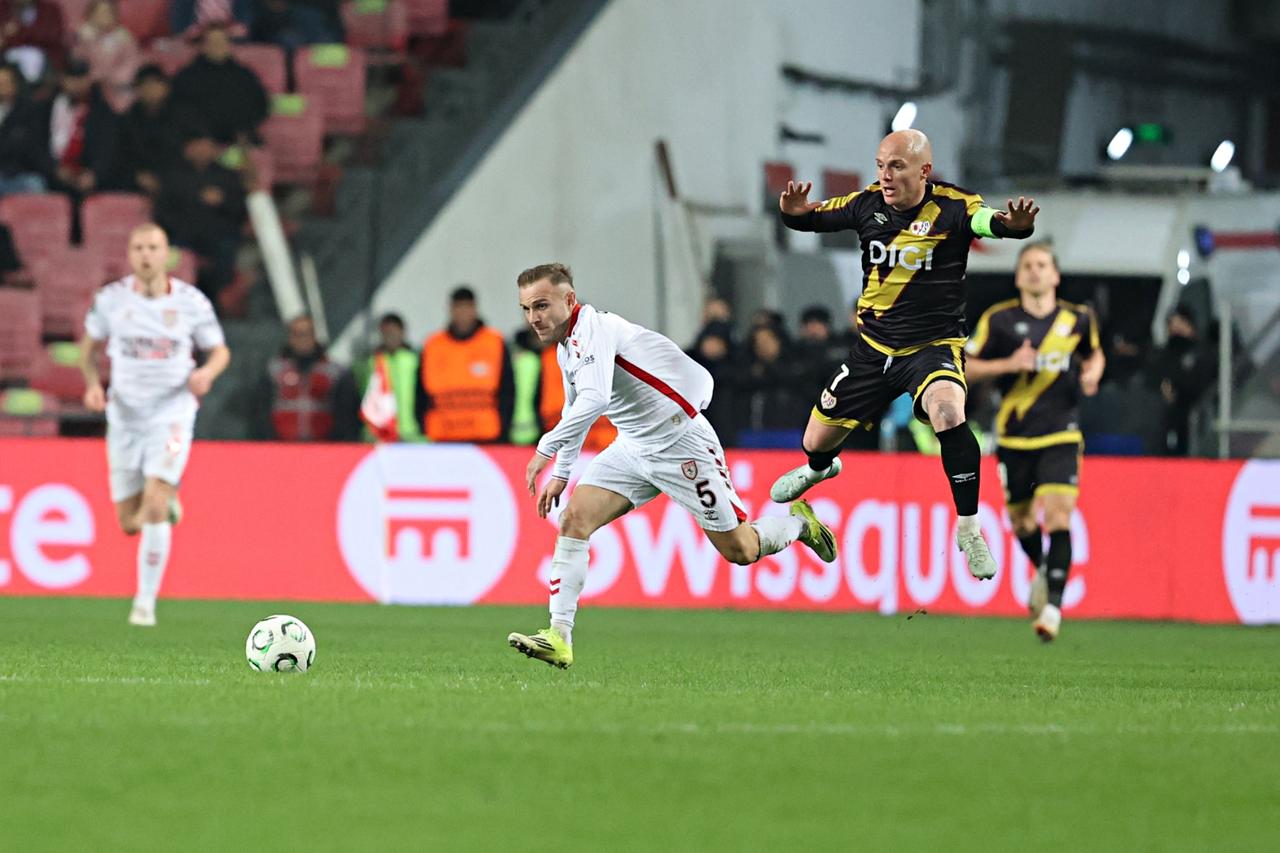 LIVE: Ράγιο Βαγιεκάνο – Σάμσουνσπορ