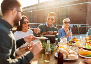 Outfits για το Πάσχα: Ιδέες για όλη τη μέρα