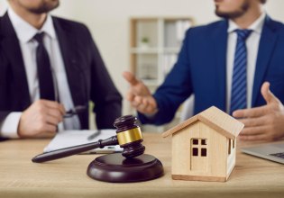 Ολομέλεια Δικηγόρων: Αντίθετη με τις καταχρηστικές συμπεριφορές των Εταιρειών Διαχείρισης Απαιτήσεων – funds