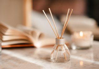 Πώς να απολαύσετε το απόλυτο spa night στο σπίτι