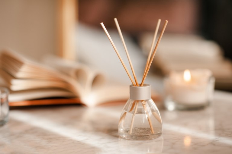 Πώς να απολαύσετε το απόλυτο spa night στο σπίτι