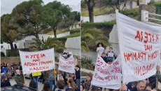 Σίφνος: Βγήκε στους δρόμους για την Υγεία – Μαζική πορεία μετά τις εορταστικές εκδηλώσεις