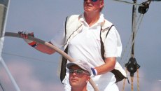 Σωτήρας ή συνωμότης; Η αλήθεια για τον έκπτωτο βασιλιά Χουάν Κάρλος μέσα από τα κρυφά αρχεία