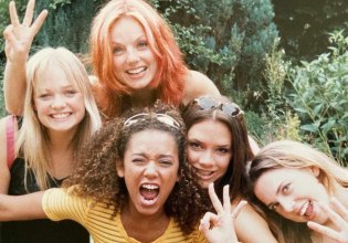 Δεν τα βρίσκουν πουθενά: Στον «πάγο» το επετειακό reunion των Spice Girls