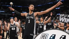 Νίκες για Σπερς και Γουόριορς – Τα αποτελέσματα του NBA