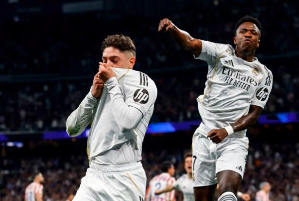 Ρεάλ Μαδρίτης – Ατλέτικο Μαδρίτης 3-2: Το έφερε… τούμπα και έμεινε «ζωντανή»