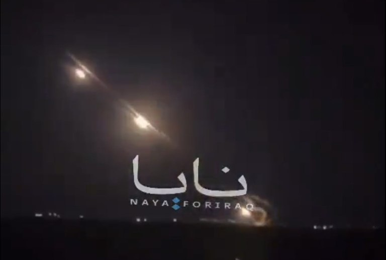 Συρία: Βάση του στρατού γίνεται στόχος ρουκετών που εκτοξεύτηκαν από το Ιράκ