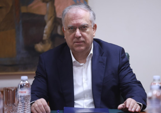 Greece May Extend Food Price Caps, Development Minister Says