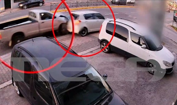 Παλλήνη: Βίντεο ντοκουμέντο – Το τροχαίο που προκάλεσε μεθυσμένος οδηγός με τα ανήλικα παιδιά του στο αυτοκίνητο