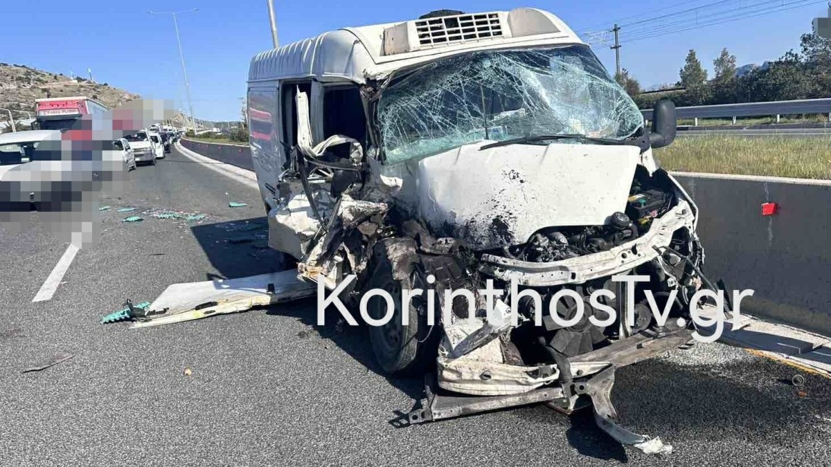 Σοβαρό τροχαίο με καραμπόλα τριών οχημάτων στην Αθηνών – Κορίνθου με δύο τραυματίες