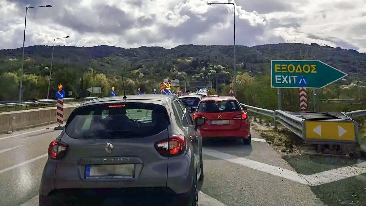 Σοβαρό τροχαίο στην Εγνατία Οδό – Διακοπή της κυκλοφορίας