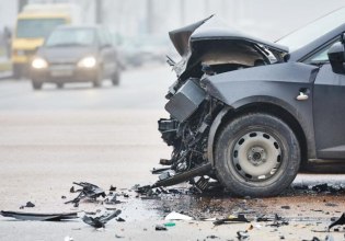 Σημαντική πτώση στα θανατηφόρα τροχαία στην Αττική – Ο ρόλος του νέου ΚΟΚ