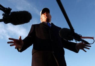 Ιράν: «Είναι εντελώς ηττημένο και θέλει συμφωνία» διατείνεται ο Τραμπ, αρνούμενος να την «αποδεχθεί»