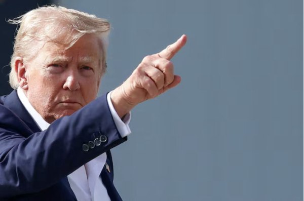 Ιράν: Ο Τραμπ απειλεί να «ανατινάξει» το Νότιο Παρς εάν εξαπολυθεί νέα επίθεση σε εγκατάσταση ΥΦΑ του Κατάρ