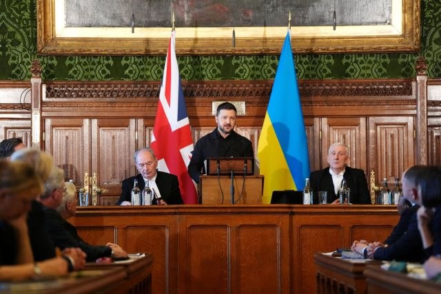 Βρετανία: Προστασία από τον Ζελένσκι για τις βρετανικές βάσεις που κατέχουν έδαφος της Κύπρου