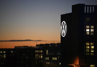 Η Volkswagen κατασκεύασε στρατιωτικά οχήματα εν μέσω οικονομικής πίεσης