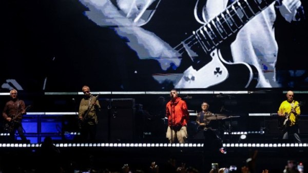 Oasis: Τι θα δούμε στο ντοκιμαντέρ που έχει ενθουσιάσει τους συντελεστές του από τα γυρίσματα