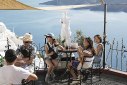 Greece Tourism Wages to Rise 12% in Two Years Under New Agreement