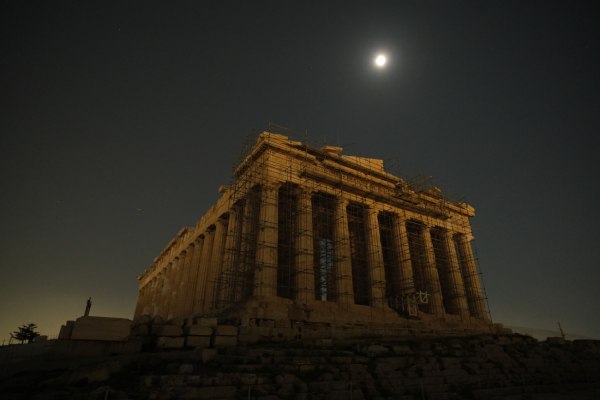 Ωρα της Γης 2026: Επιστρέφει το Σάββατο 28 Μαρτίου και με μια πρωτότυπη εκδήλωση στο Καλλιμάρμαρο