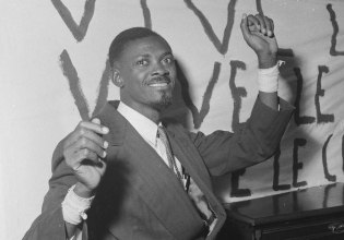 Βέλγιο: Διπλωμάτης 93 ετών οδηγείται σε δίκη για τη δολοφονία του Πατρίς Λουμούμπα το 1961