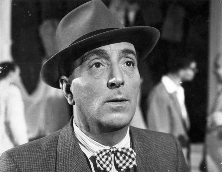 Μάκης Δελαπόρτας για Βασίλη Λογοθετίδη: Η σύζυγός του ερωτεύτηκε τον δάσκαλο οδήγησης και έπεσαν μαζί σε γκρεμό