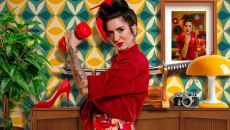 «Εγώ θα σας τα πω! – Η Επιθεώρηση» στο θέατρο του Νέου Κόσμου