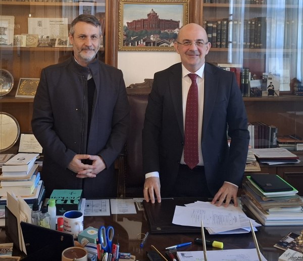 Συνάντηση του Δημάρχου Σαλαμίνας με τον Σχολάρχη της Πατριαρχικής Μεγάλης του Γένους Σχολής