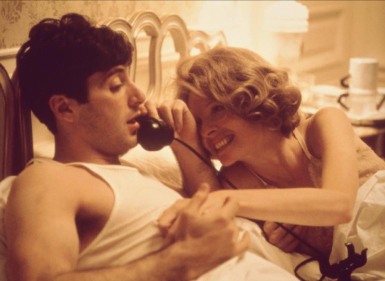 Μαφία, μύθος και τηλεόραση: Γιατί μας γοητεύουν οι μαφιόζοι