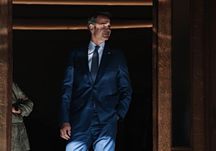 Κινούμενη άμμος για Μαξίμου η διαχείριση των εμπλεκομένων στις δικογραφίες για τον ΟΠΕΚΕΠΕ