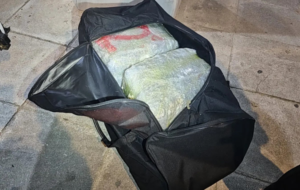 Κύκλωμα διακινούσε ναρκωτικά στο κέντρο της Αθήνας – Κατασχέθηκαν 164 κιλά κάνναβης