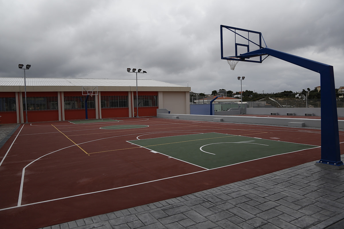 Κλειστά σχολεία σε όλη τη χώρα – Τι ισχύει στην Αττική, σε ποιους δήμους θα γίνει τηλεκπαίδευση