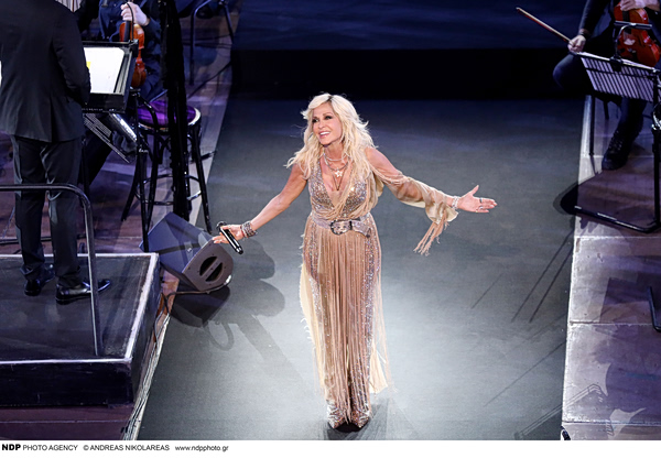 Άννα Βίσση: Sold out η συναυλία στο ΟΑΚΑ – 20.000 νέα εισιτήρια