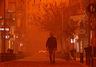 Κρήτη: Ορατή από το Διάστημα η αφρικανική σκόνη που έπνιξε το νησί – Δορυφορική εικόνα